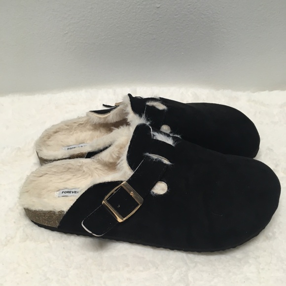 Forever 21 Fur-Lined Clog - Picture 2 of 3